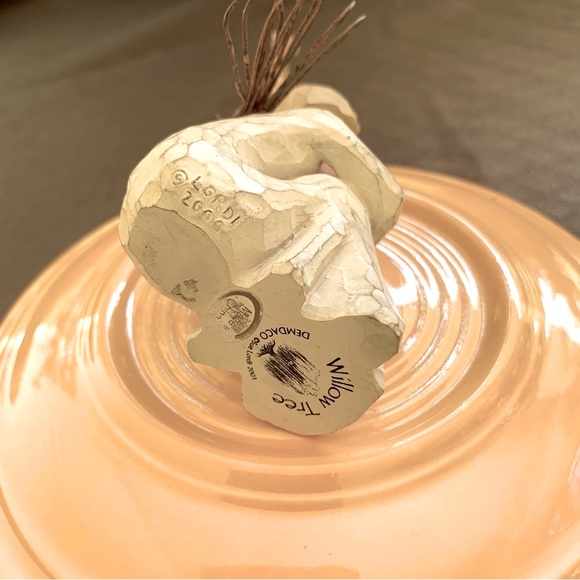 Vintage Willow Tree Angel of Patience Ornament - Picture 3 of 10